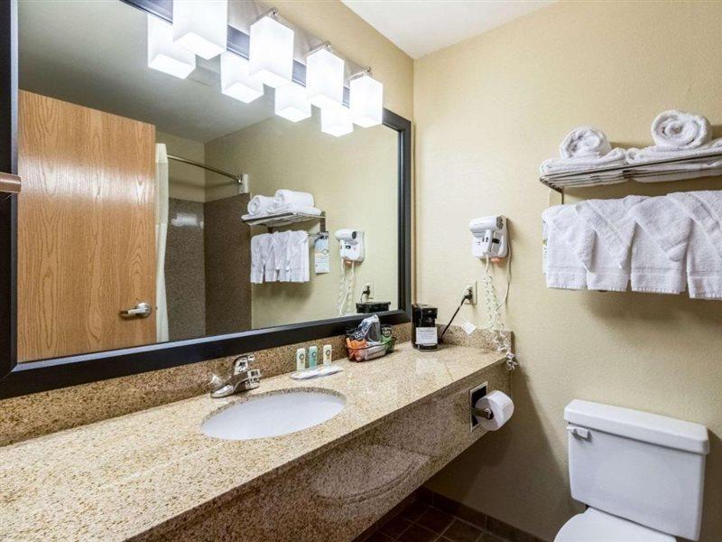 Quality Inn Killeen Near Fort Cavazos Exterior photo
