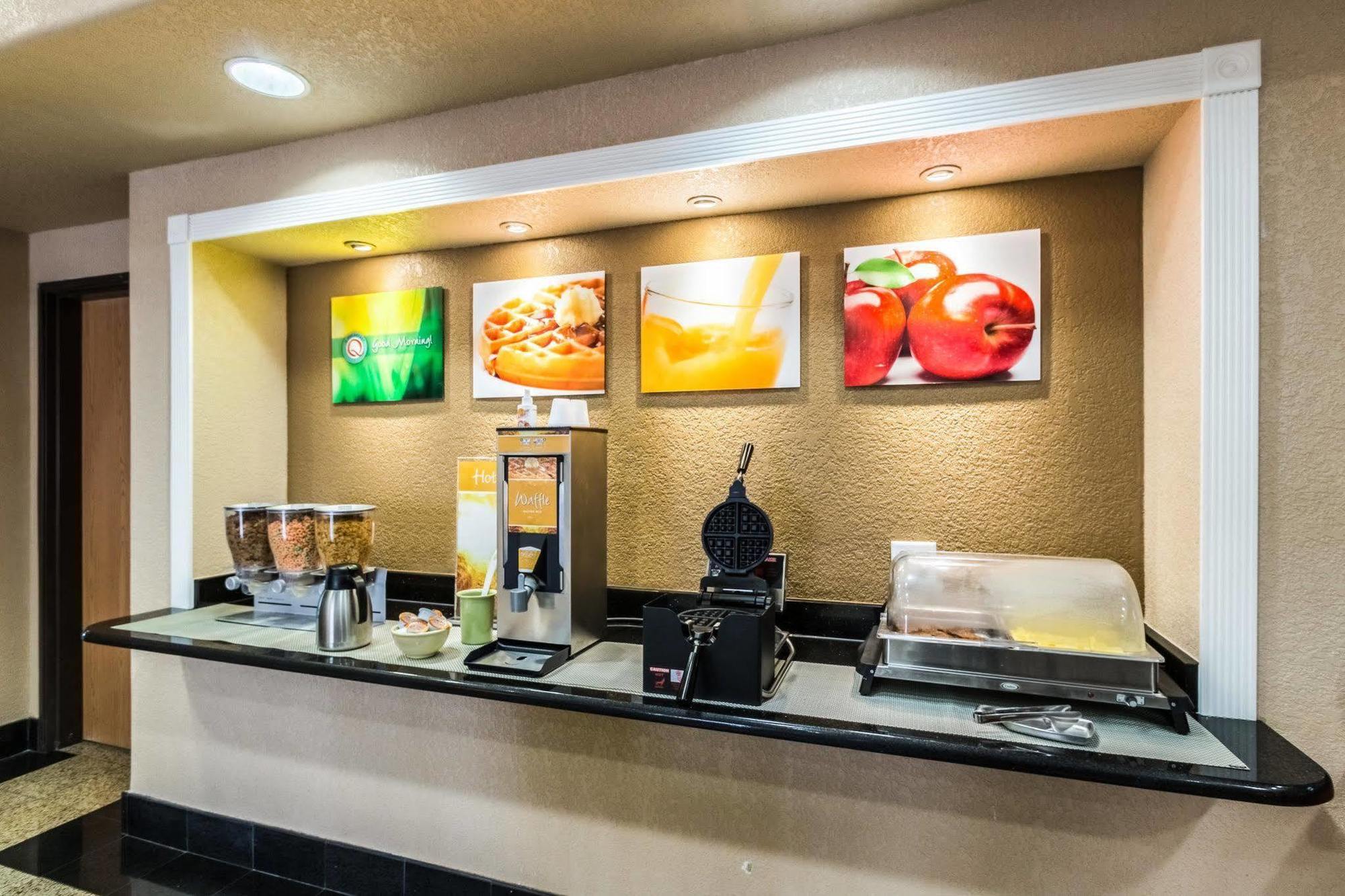 Quality Inn Killeen Near Fort Cavazos Exterior photo
